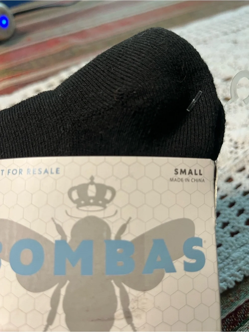 Bombas women’s half calf socks black with gray bee Small 4-7.5
